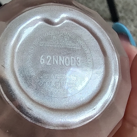 Flowerbomb Viktor&Rolf 1.7oz/50ml - Picture 3 of 3